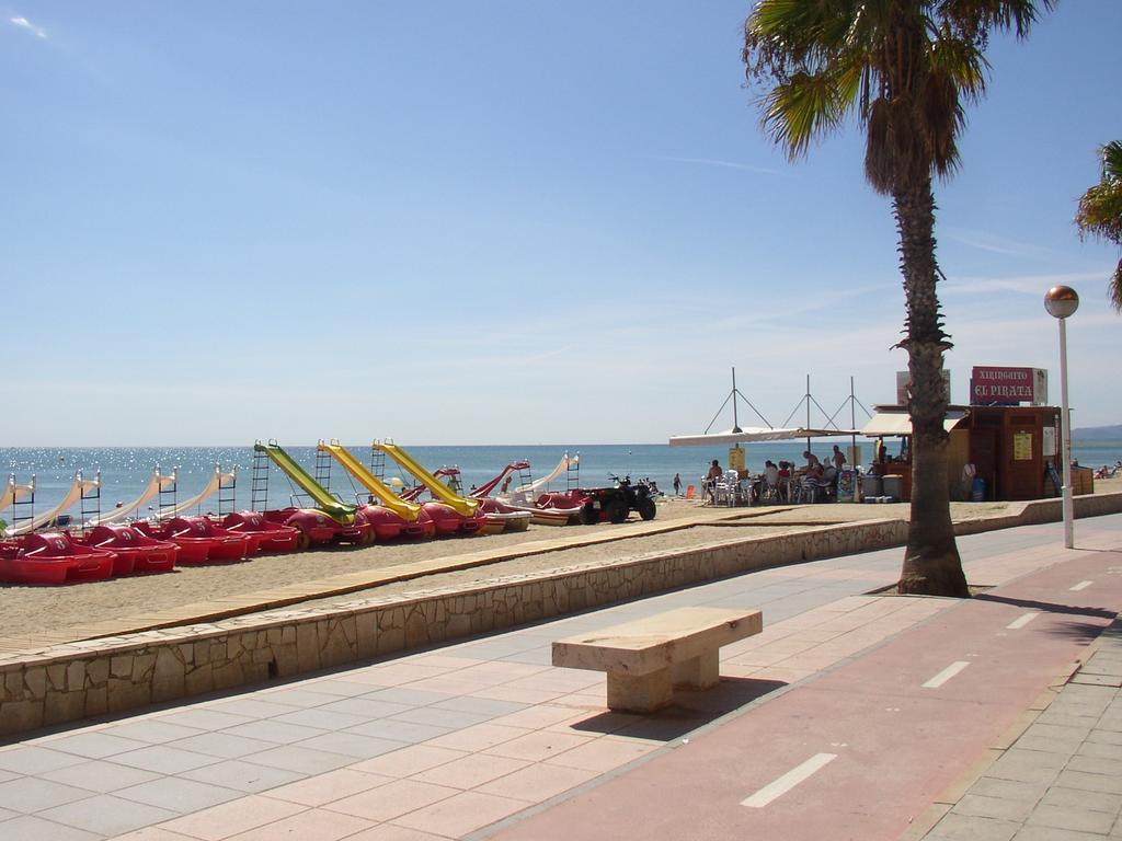 Apartamentos Alquihouse Vilafortuny Cambrils Bagian luar foto