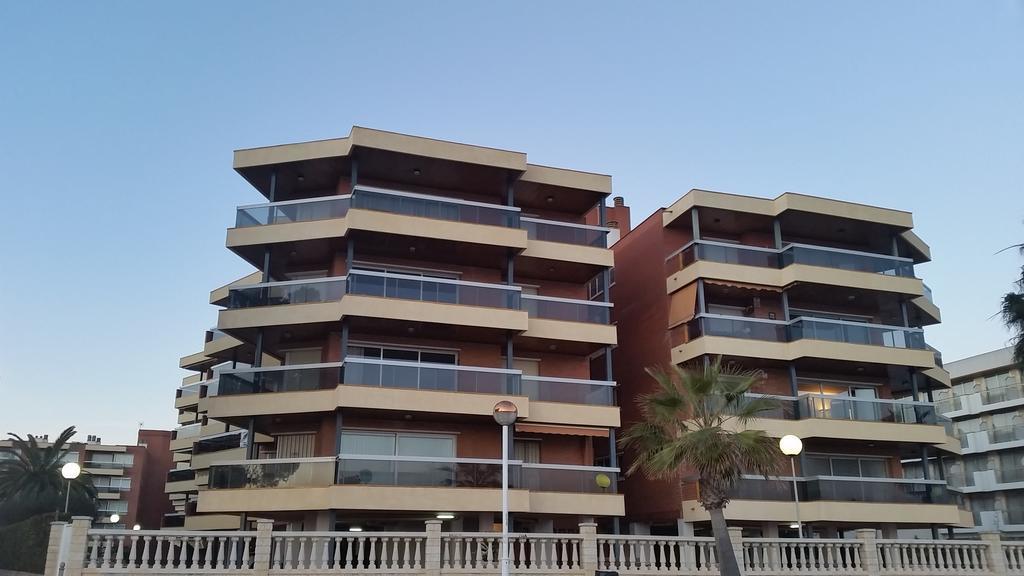 Apartamentos Alquihouse Vilafortuny Cambrils Bagian luar foto